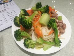 -大嘻咹biangbiang面(历史博物馆店)