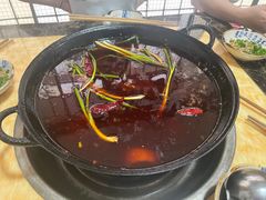 -石灰市毛记烧鸡公(解放碑店)