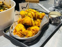 -W COLLECTIVE  DESSERT SHOP