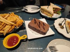 -吱咖啡西式简餐