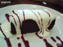 巧克力泡（近）-榖屋house of flour(张江首店)