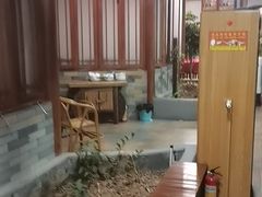 -东馆和天下特色餐饮(工农店)