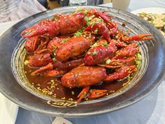 油焖大虾-肥肥虾庄·金牌油焖大虾(东湖欢乐谷店)