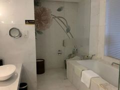 -大连中远海运洲际酒店