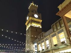 -王府井奥莱临潼小镇(临潼店)