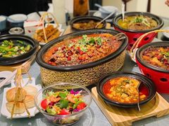 -小六汤包砂煲菜(文景路店)