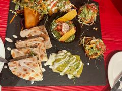 -Pistolera Mexican Cantina女枪手墨西哥餐厅(碧云路店)
