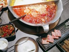 -湊湊火锅·茶憩(杭州湖滨银泰in77店)