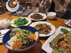 -山茶云南菜(中关村店)