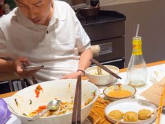 -粉八·云南米线·建水烧烤(常熟路店)