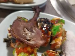 -金滏山烤肉·海鲜·火锅自助餐厅(襄阳万达店)
