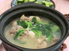 芋艿排骨煲-阿隆煲店(秀仁苑店)