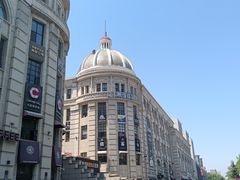 -鲁邦国际风情街(麦世达韩国精品百货店)
