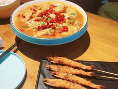 -香蟹煲·醉蟹牛蛙耙鸡爪