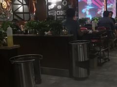 大堂-·缸桶屋·韩式牛肋条自助烤肉(西湖D11店)