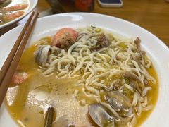 -面道赞宁海海鲜面(迎凤街店)