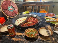 -周小明火锅(黑金冠社区店)