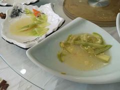 -撒拉人家.酸菜牦牛肉火锅