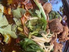 -何师烧烤Pro ·江湖川菜·小龙虾·精酿(太古里旗舰店)