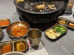 -草家酱蟹炭火烤肉店(珲春南路一店)