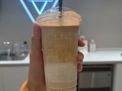 轻芝士冰拿铁-Manner Coffee(万象前海店)