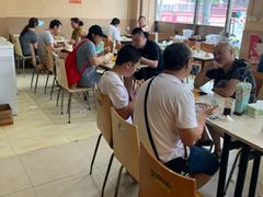 大堂-洪峰浩老北京烧饼夹肉(角门路店)