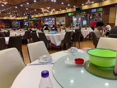 大堂-绿雅居原生态农庄(小涌店)