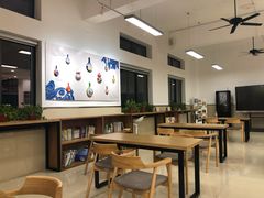 -上海市商贸旅游学校(浦西校区)