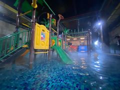 -泉城欧乐堡戏水湾艺术养生温泉