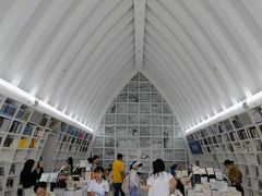 -钟书阁(松江泰晤士小镇店)