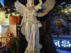 -暴风岛沉浸式体验馆(百联世纪店)