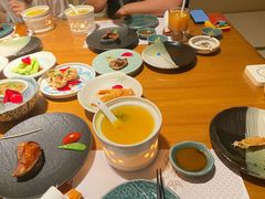 -味见·荣家(亚泰大街店)