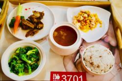 -喜喜·全套房月子会所(罗宾森广场店)