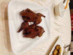 脆皮乳鸽-顺风海鲜港(金玉兰店)
