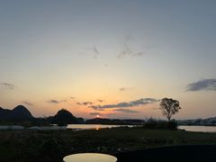 -夏屿湖畔.落日湖景餐厅(普者黑景区店)