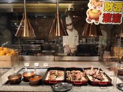 -松山湖凯悦酒店·Café自助餐厅·周末火舞秀表演