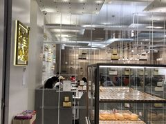 面包甜点陈列柜-奈雪的茶(市百一店)