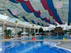 -三岔湖环球融创天堂洲际酒店水乐园