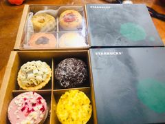 -星巴克(杭州临平银泰城B1店)