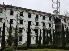 -四川汶川特大地震漩口中学遗址