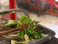 芹菜牛肉-钢管厂五区小郡肝串串香(通锦桥店)