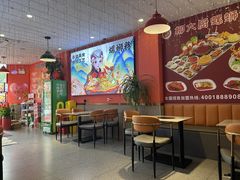 -柳大厨螺蛳粉(人民路总店)