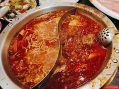 -沸炉重庆老火锅(军事博物馆店)