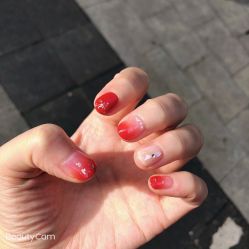 -兔兔妹款式美甲美睫