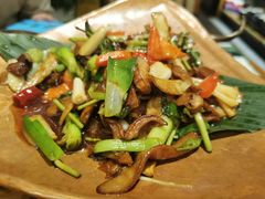 包烧野生牛肝菌-云海肴·汽锅鸡·云南菜(苏州中心店)