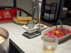 -尚尚仙·酸汤猪手·猪肚鸡火锅(华联万柳购物中心店)