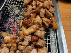 -肉甲韩国木炭烤肉(新壹街1店)