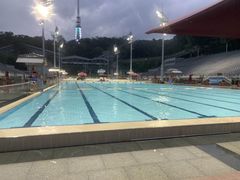 -越秀山游泳场