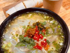 -二哥米线 丽江店