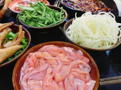 -谭记重庆老火锅(总店)